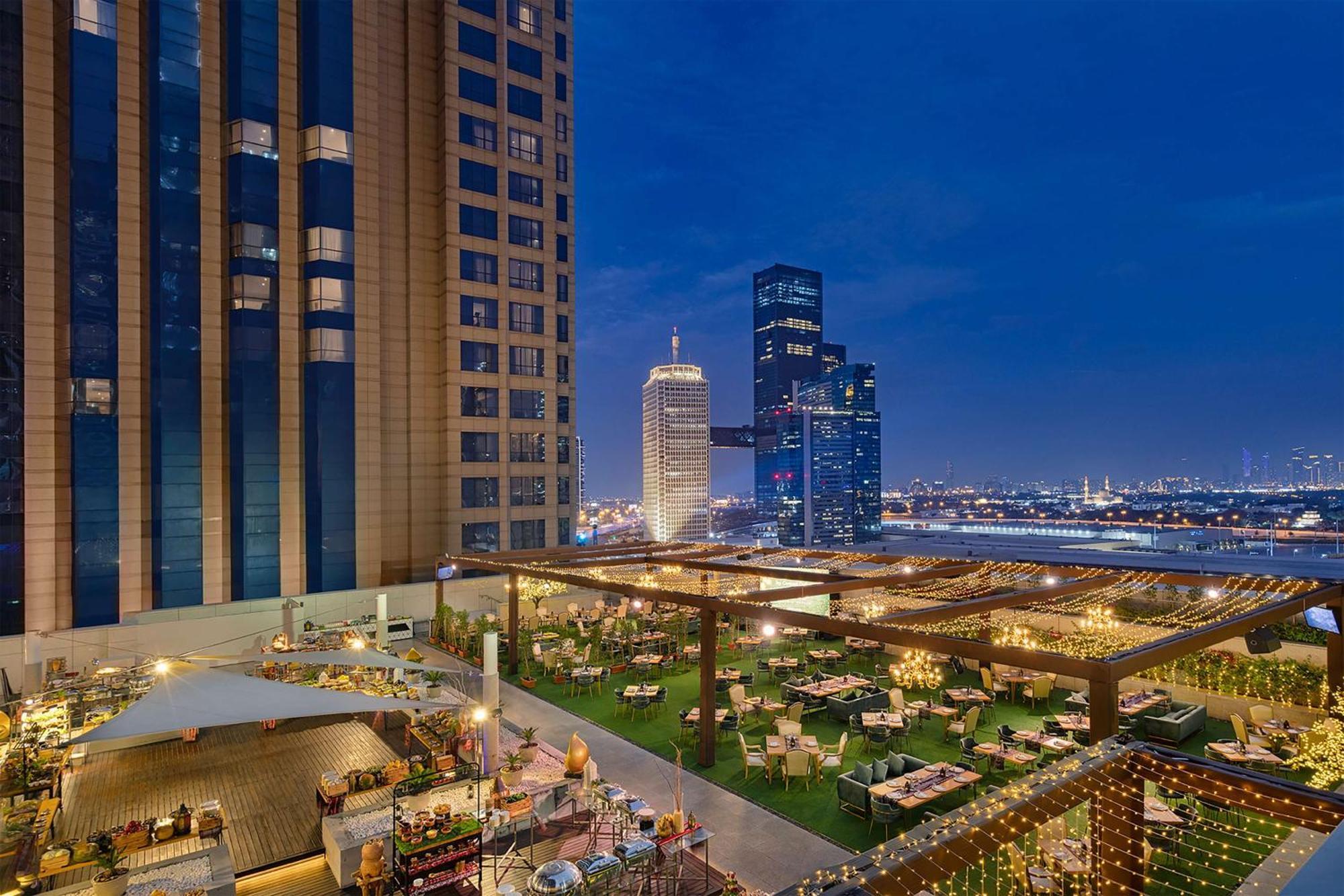 Conrad Dubai Hotel Exterior foto